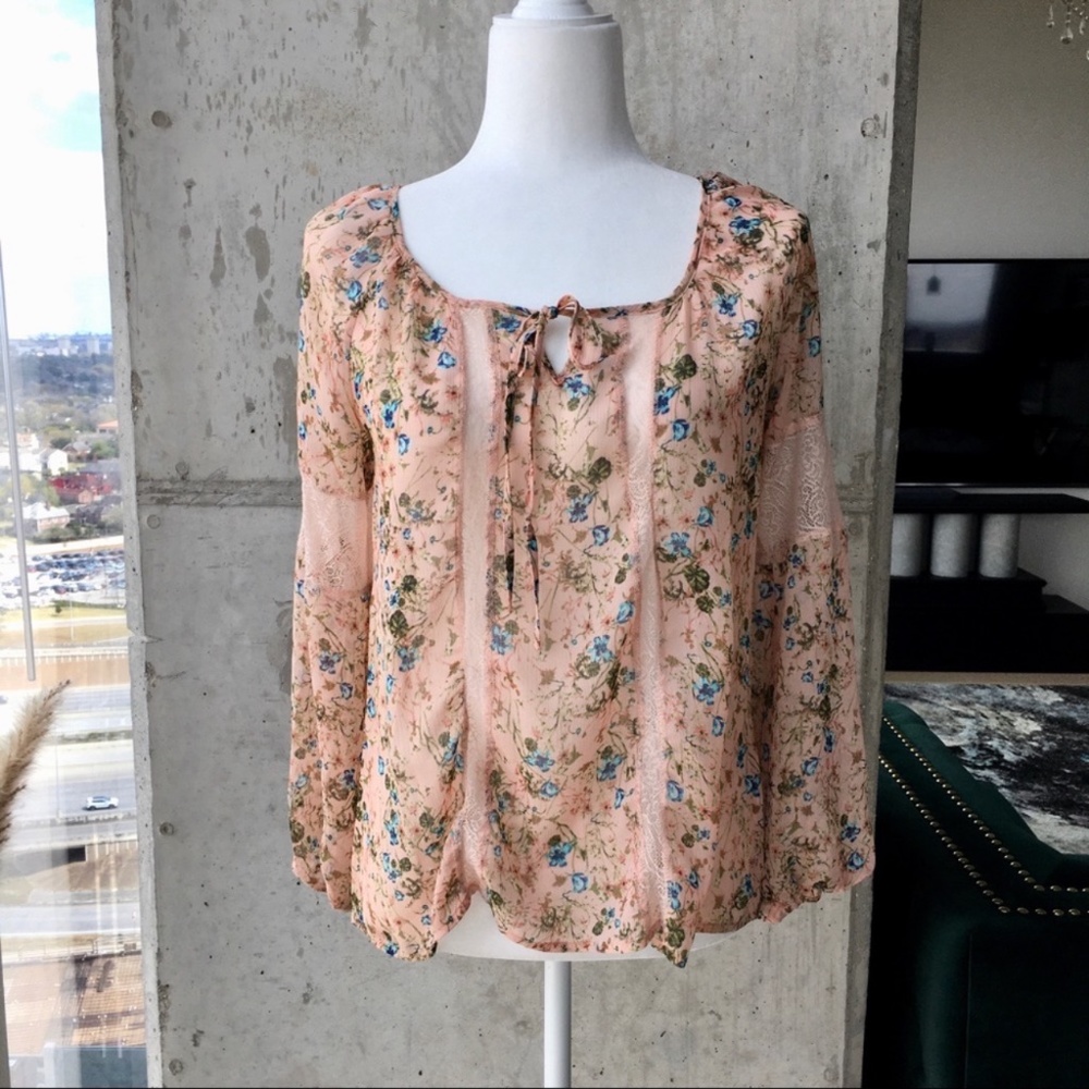 Princess Vera Wang Long Sleeve Sheer Boho Top S